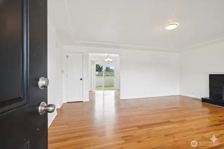 Entry into Living Room