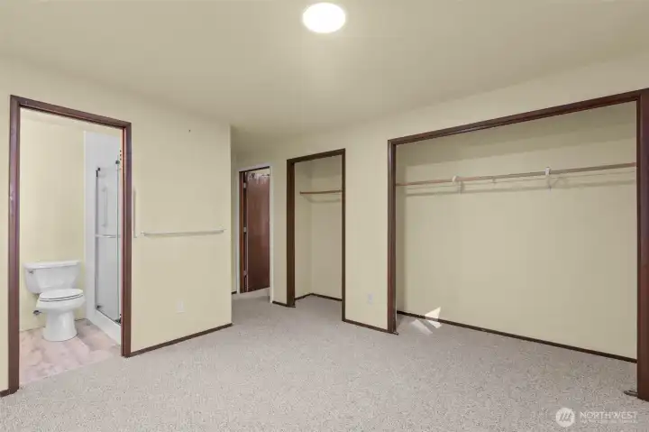 Primary Bedroom with En suite