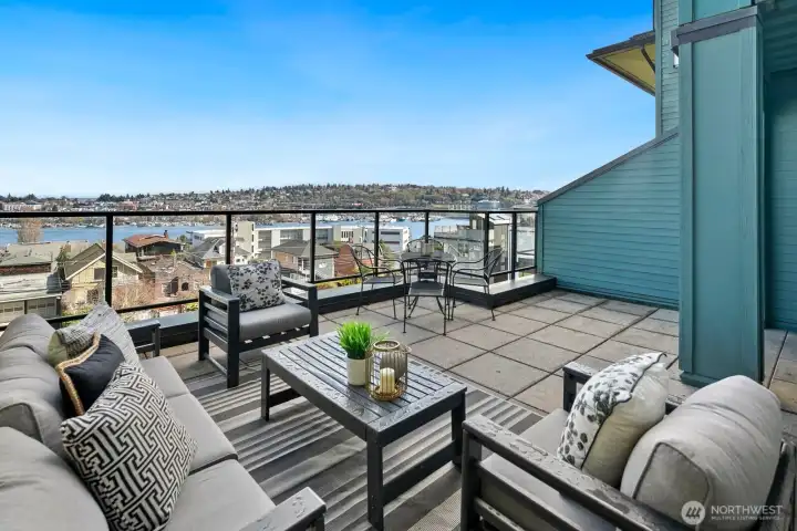 This extra large deck overlooks Lake Union.