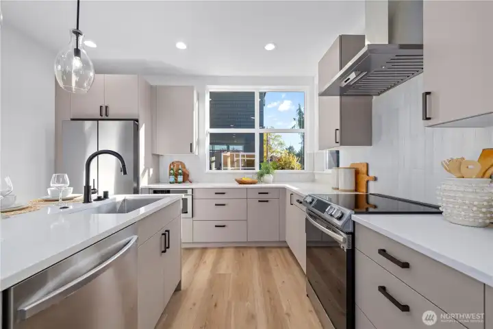 Photos are of a similar model home for illustrative purposes.