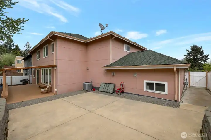 Back of the house fully concrete