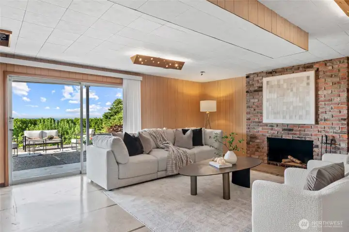 Lower level living space