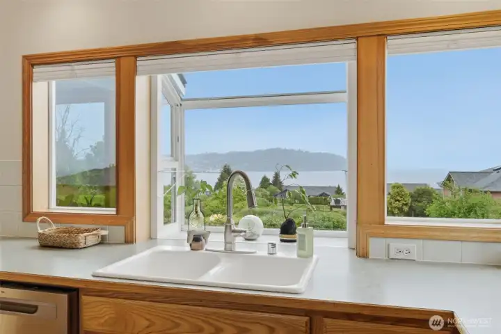 Even everyday moments feel special when you can take in the water views right from the kitchen sink.