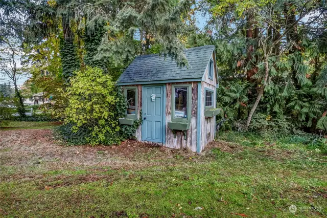 I come with a garden shed. Perfect place to store all of your gardening tools. Fill the window boxes with flowers and watch the hummingbirds and butterflies.