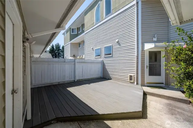 Garage door to unit entryway
