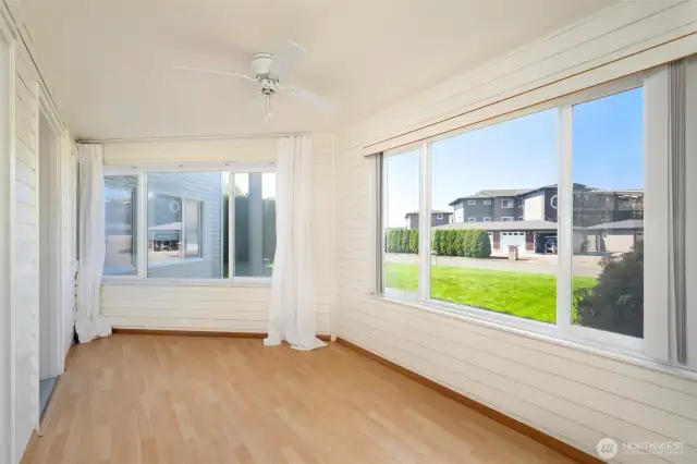Bonus/sun room