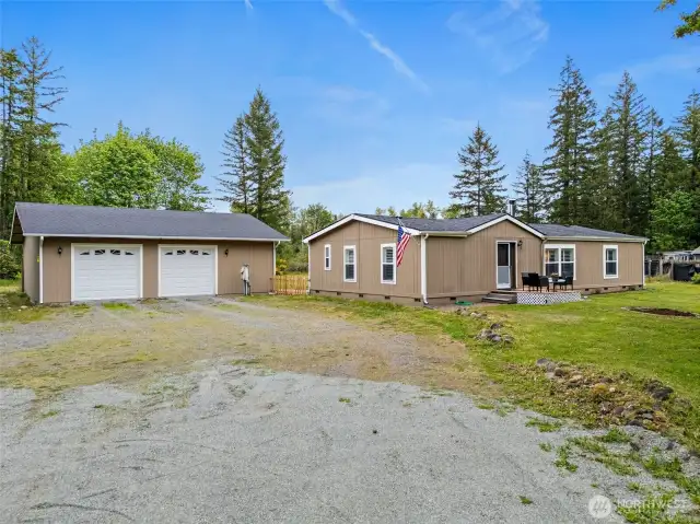 HUGE 1080 Sq Ft Shop / Garage Holds 3+ Cars, Tools, & Your Toys! Turnkey 1620 Sq Ft Home Boasts Quality Updates Throughout!