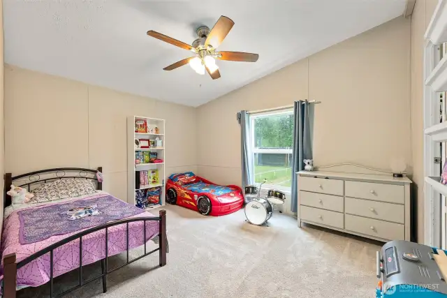 Guest Bedroom #2