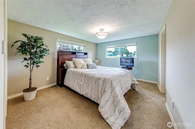 Primary suite.