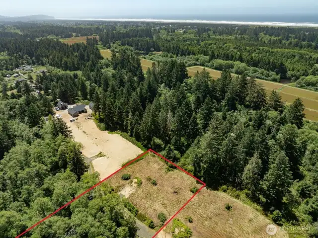 6.6 Acre Parcel with almost 20,000 square feet building site, electricity, cable, and road to the property. Come build your dream home