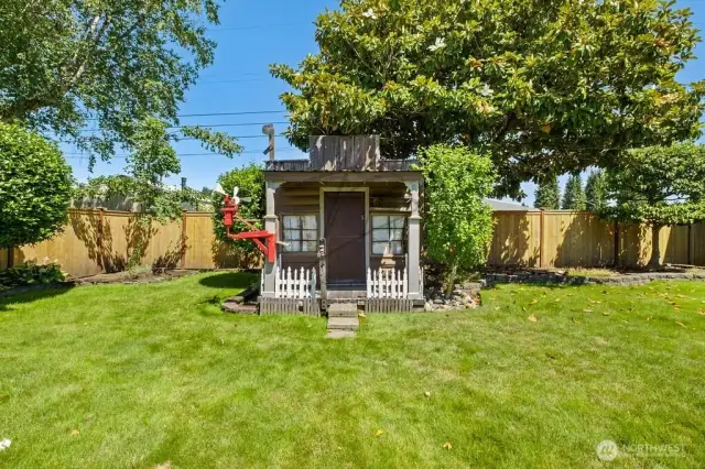 Another outbuilding in this large yard.