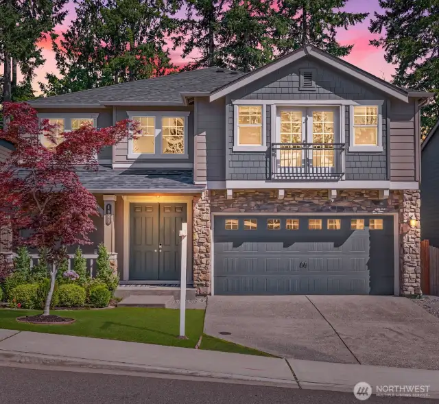 Beautifully appointed, looks like a model home! Welcome home to this choice neighborhood!