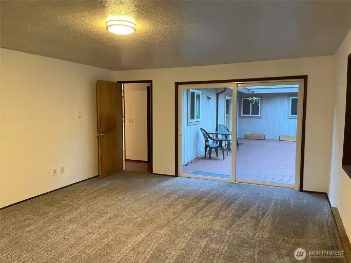 Bonus room with slider