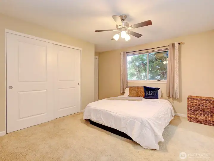 Primary Bedroom/Closet