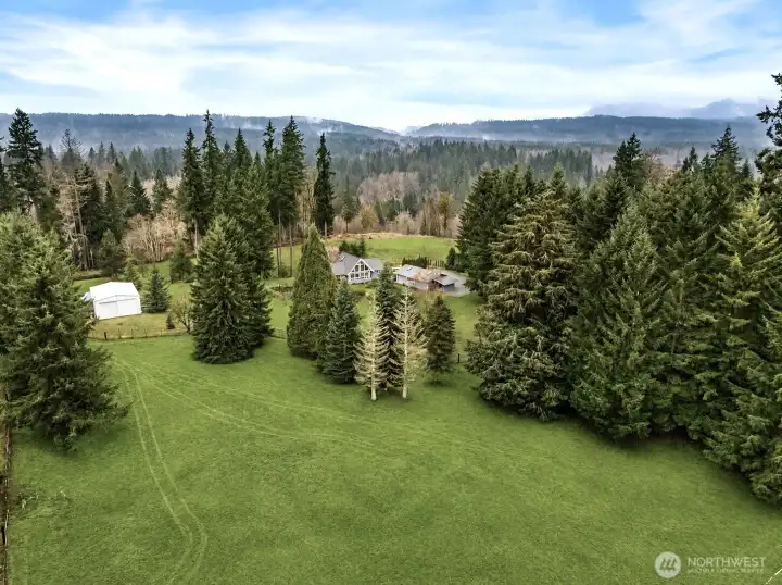 Front pasture. Gorgeous acreage with plenty of light and distant Cascade Mountain View’s! Front pasture. Gorgeous acreage with plenty of light and distant Cascade Mountain View’s!