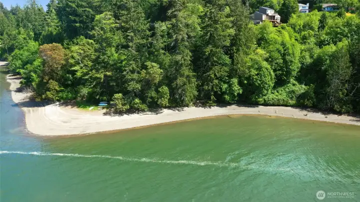 Cedar Shores Private Community Waterfront Beach is just steps away! Cedar Shores Private Community Waterfront Beach is just steps away!