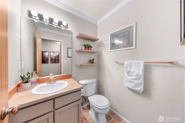 Powder room!