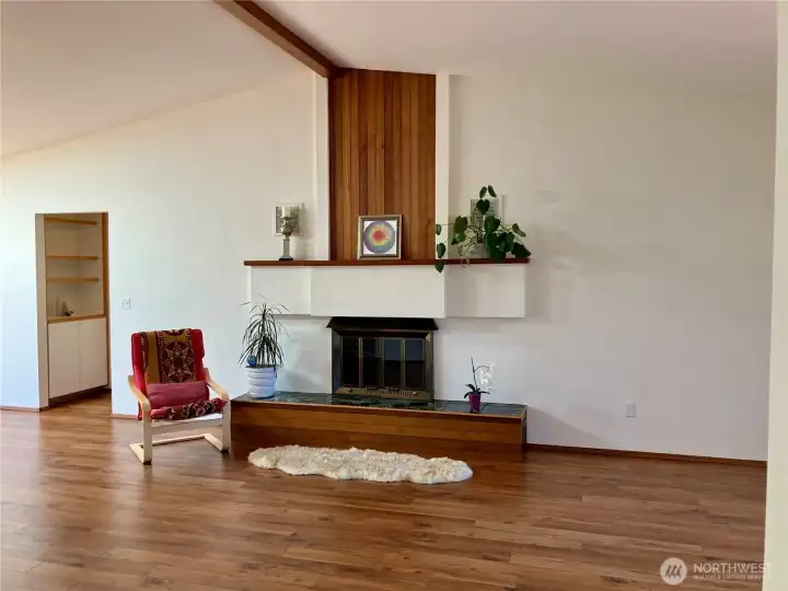 Large Living Space Large Living Space