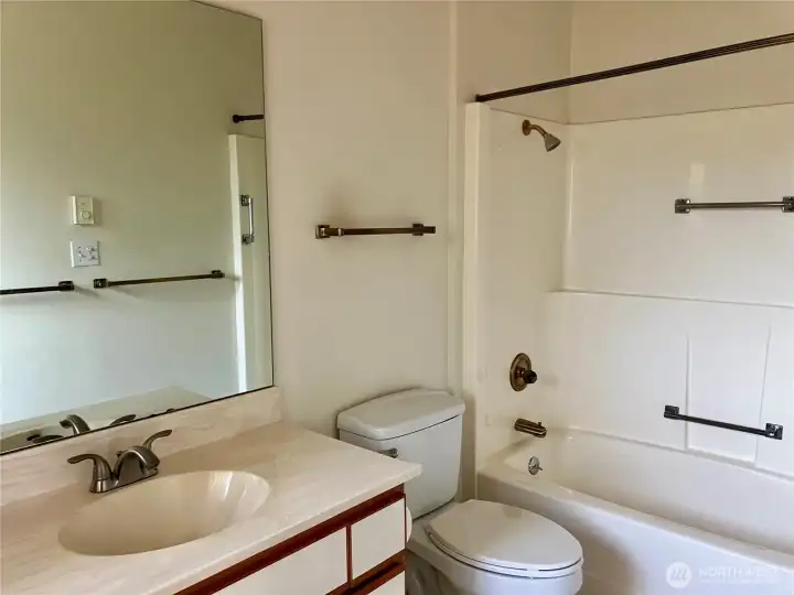 En Suite En Suite