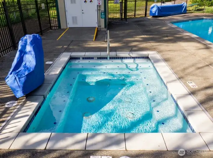 Hot tub!