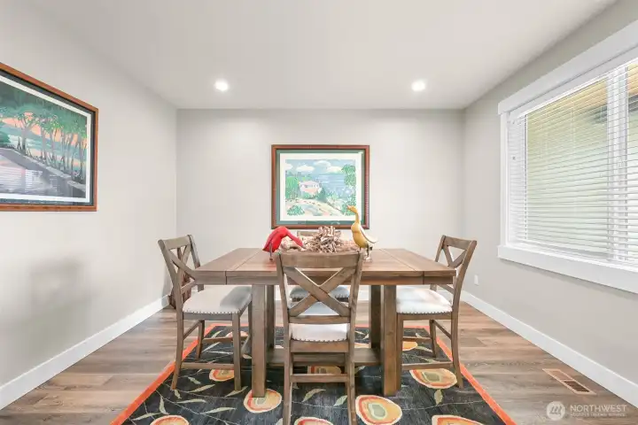 Formal Dining/Study/Den/ Office area