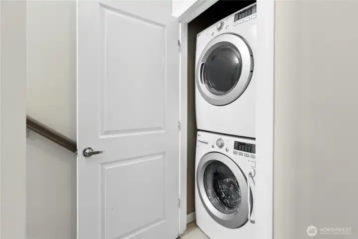 Full size washer and dryer Full size washer and dryer
