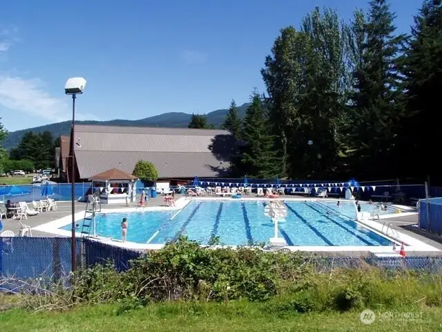 Fabulous outdoor pool