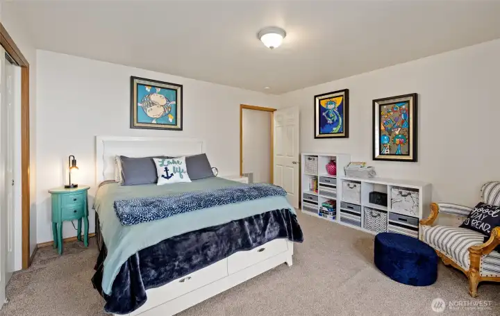 Large primary bedroom