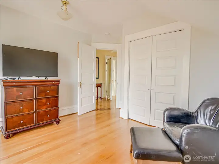 This same second bedroom