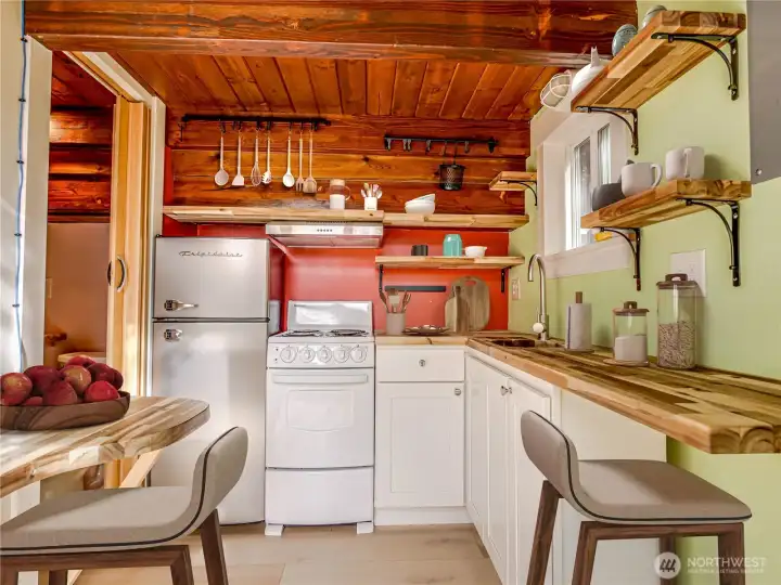 Studio space virtually staged