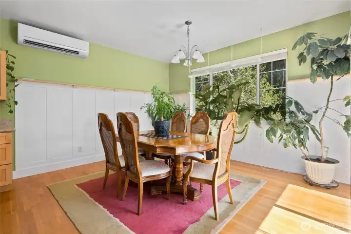 Dining room with HP mini-split for ideal temperature.