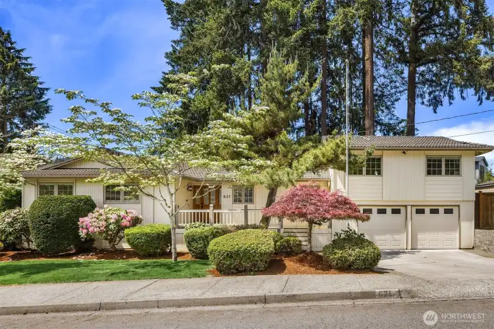 A/C, Tankless Water Heater & RV Parking Available
