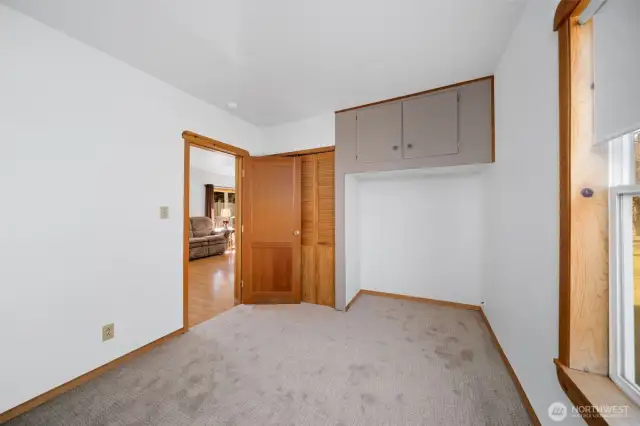 Bedroom #2 with new carpet.