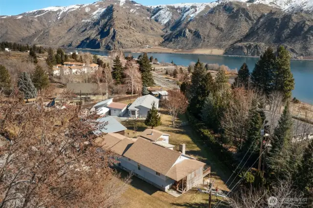 This home is a 5 minute drive to the Entiat City Park & Boat Launch.