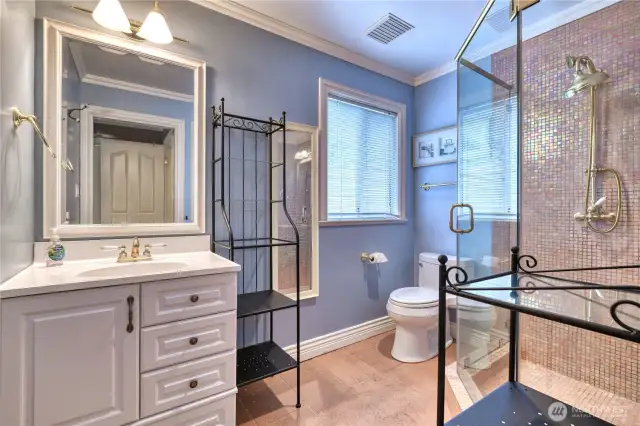 Ensuite