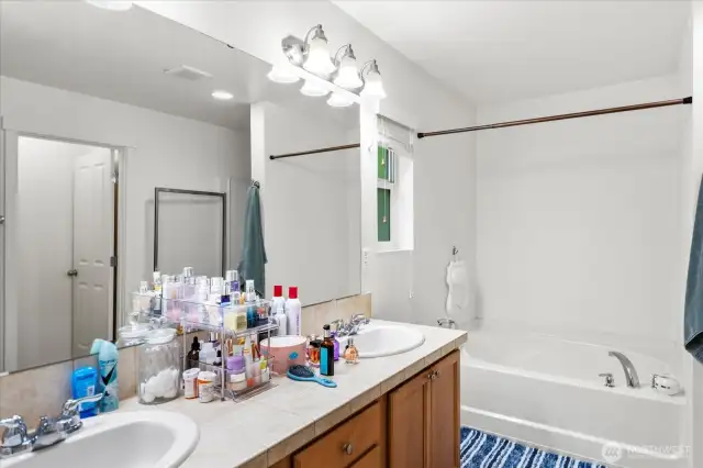 Primary En-Suite