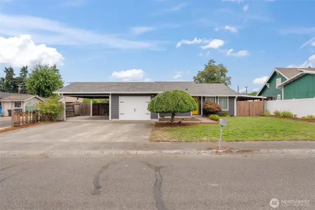 Great location in Fords Prairie!