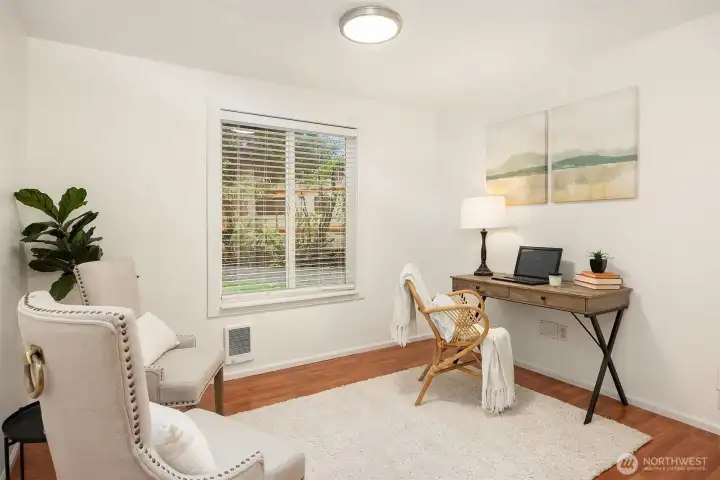 4th bedroom was opened to create additional living space, office, den or convert back to bedroom.