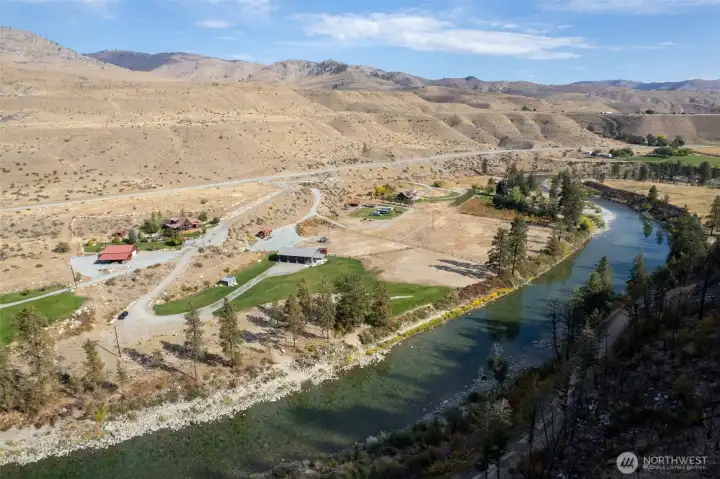 Nestled in a naturally stunning southern Methow Valley setting.