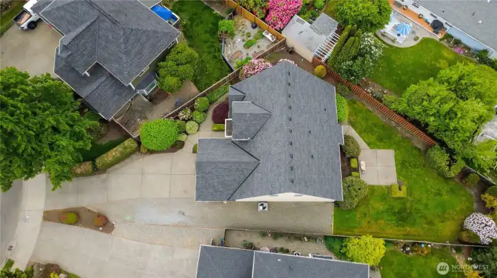 8,000 sq ft lot size 8,000 sq ft lot size