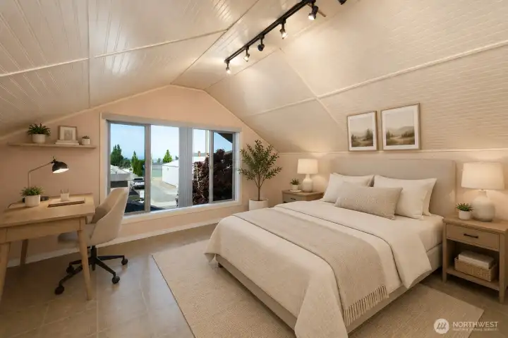 Upper level - Bedroom #6