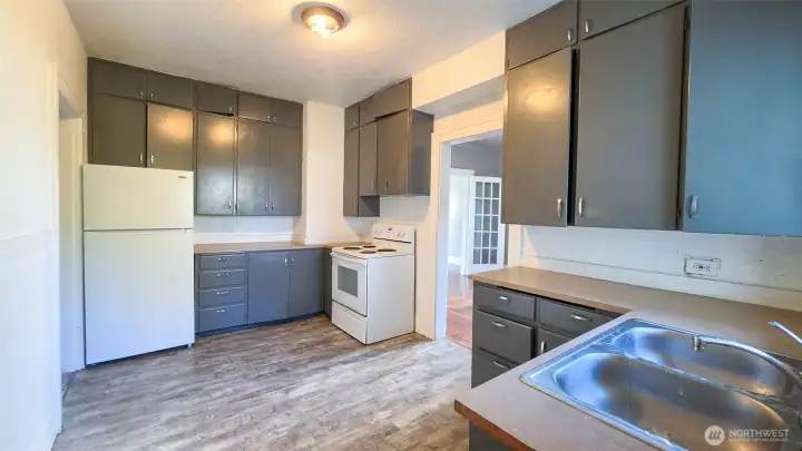 Appliances included