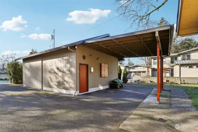 Workshop and Carport