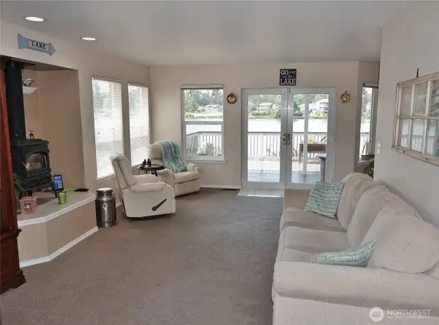 Comfortable Family Room.