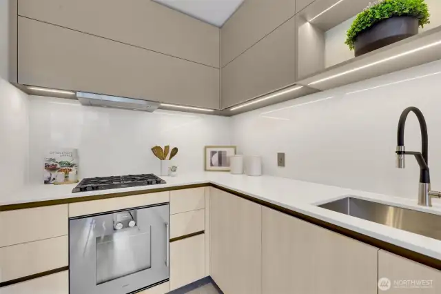 Contemporary kitchen with upscale kitchen appliances and cabinets