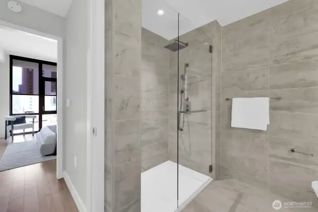 Enjoy luxury Rain Shower