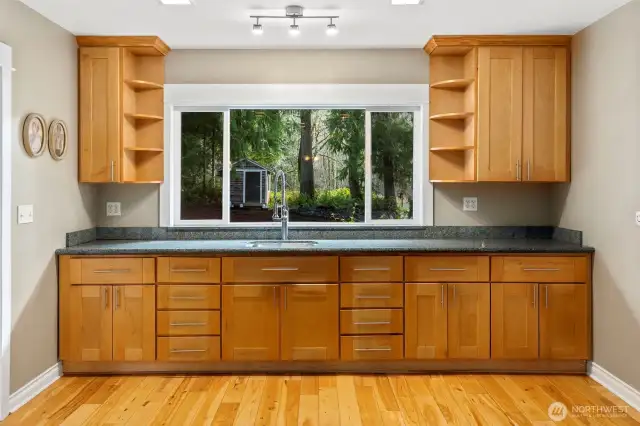 Additional cabinets, counter space & 2nd kitchen sink