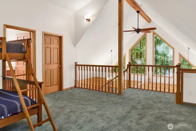 Multi use room