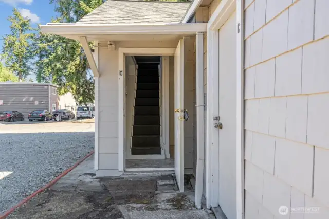 Entrance Unit C