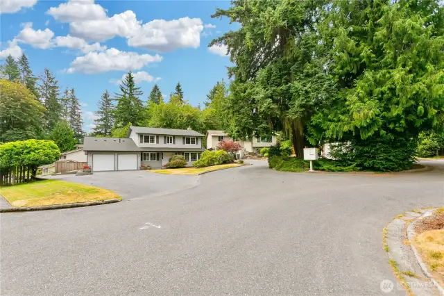 Home sits on a great cul-de-sac